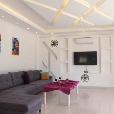 Buglem Villa *